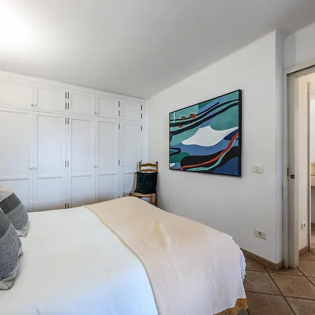 Apartment Sweet Blue *