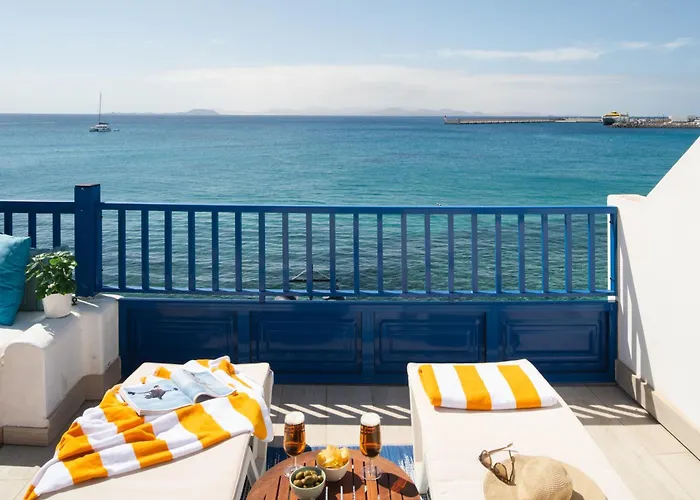 Apartment Sweet Blue *